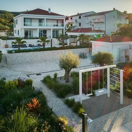 Due - Beautiful Apartment