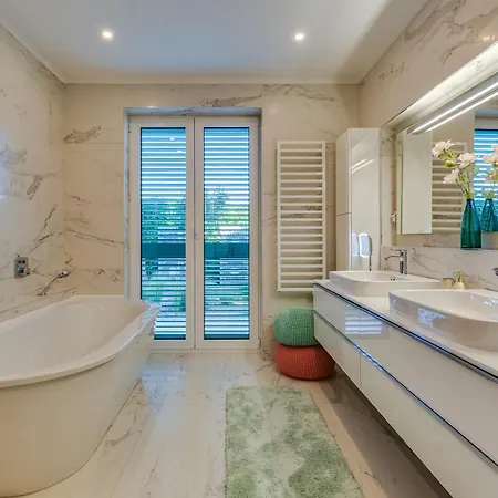 Apartment Due - Beautiful